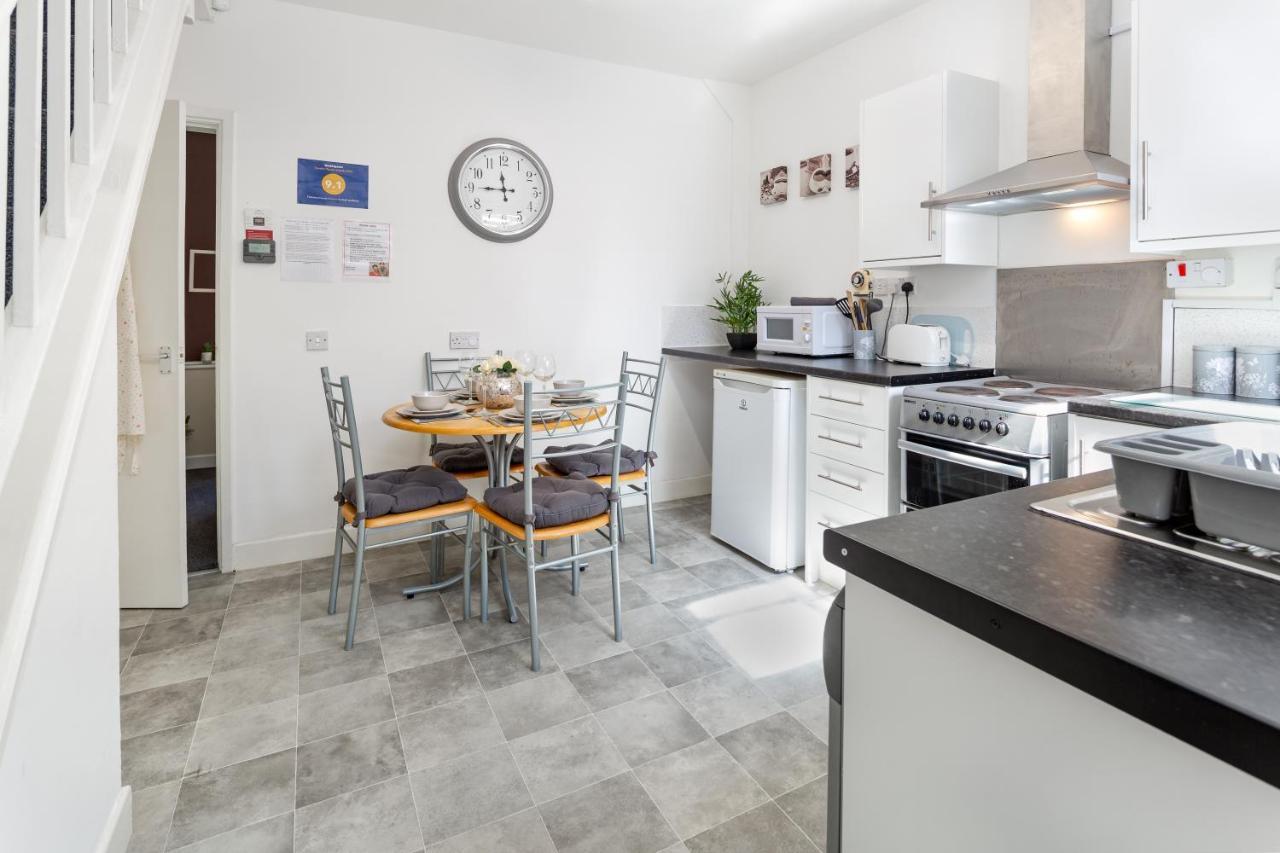 Cosy Anfield Guesthouse - Free Parking Ліверпуль Екстер'єр фото