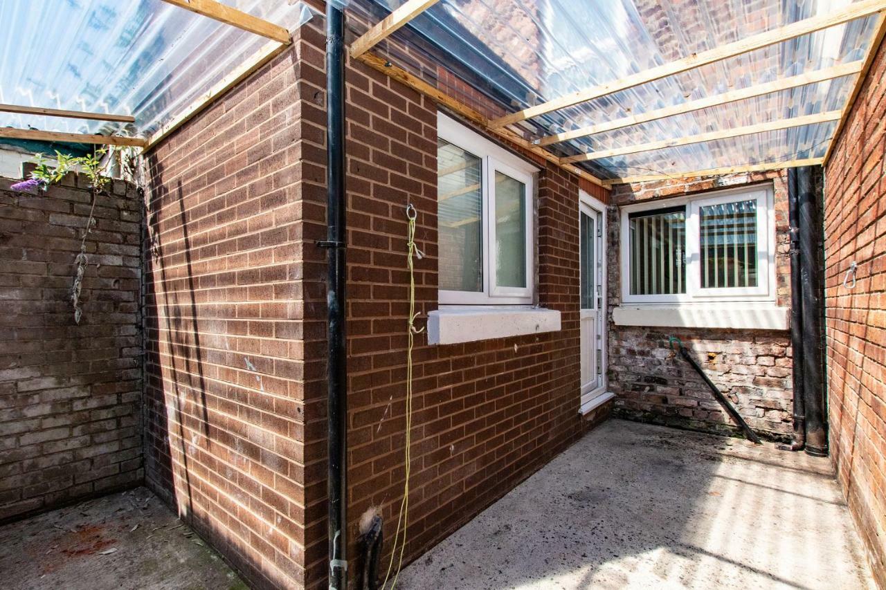 Cosy Anfield Guesthouse - Free Parking Ліверпуль Екстер'єр фото